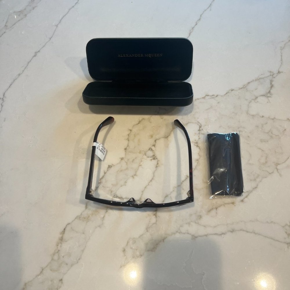 NWT Alexander McQueen AM0045OA Red/Tortoise Cat Eye Glasses Frames - Picture 3 of 12